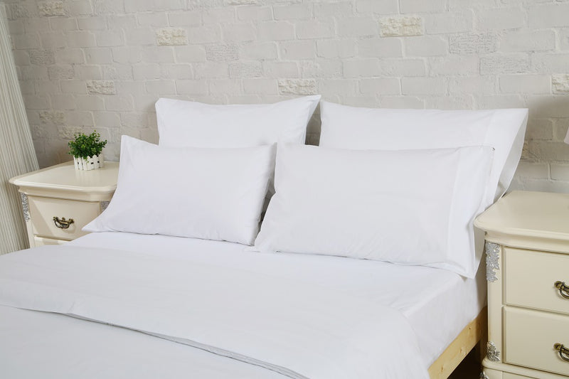 300 Thread Count Cotton/Polyester Linens (White)